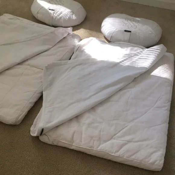 Mindful Modern Meditation Cushion Zafu/Zabuton Set - Picture 5 of 7